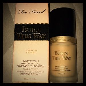 Too Faced BORN THIS WAY
